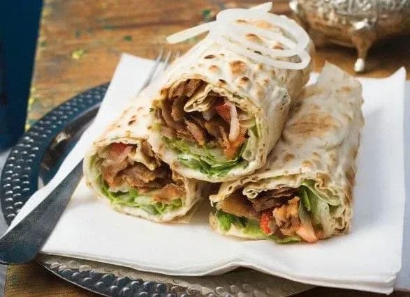 Отруєння шаурмою у Києві: серед постраждалих 12 дітей