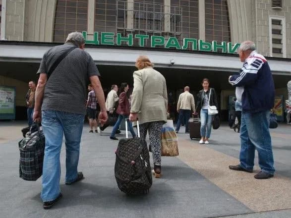 У Раді НБУ назвали вигоди трудової міграції українців