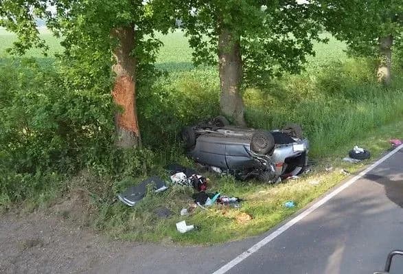 На Одещині у страшній ДТП загинула 20-річна дівчина