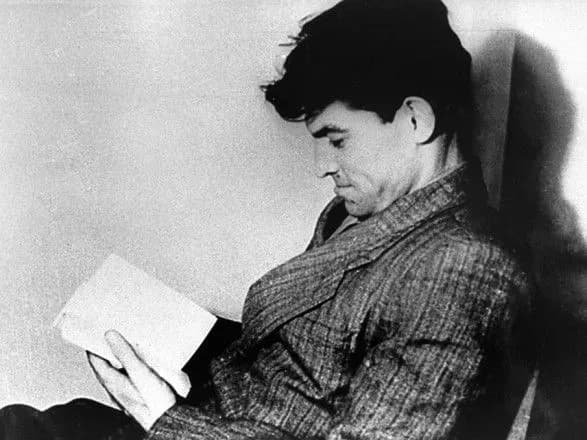 Гройсман доручив Мінкульту та Держкіно втрутитися у ситуацію з фільмом про Стуса