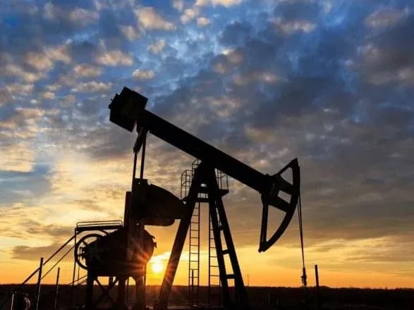 Світові ціни на нафту знизилися