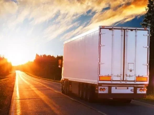 У Києві через серпневу спеку обмежать рух вантажівок