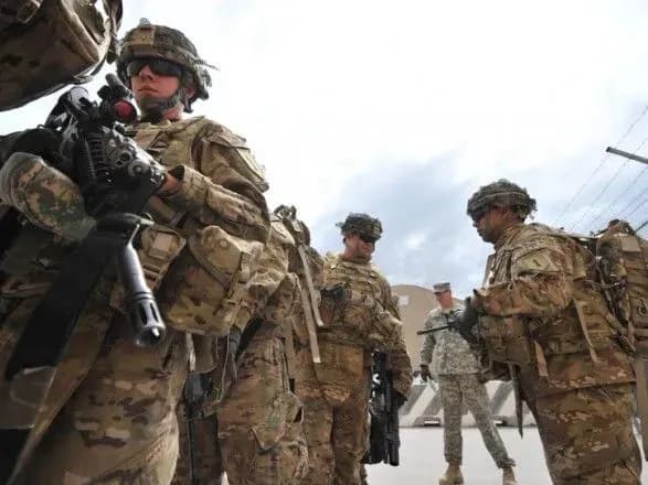 Трамп довів до відома Путіна, що США залишаться в Сирії до повного розгрому ІД