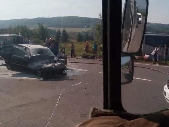 На Львівщині в ДТП потрапив автобус із 44 пасажирами