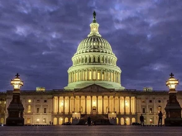 CNN: в США конгресмена викрили в нецільовому використанні коштів виборчого штабу