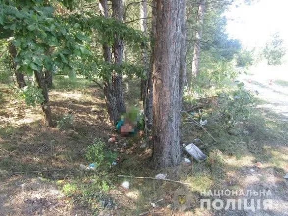 Закривавлене тіло чоловіка знайшли біля цвинтаря у Житомирі