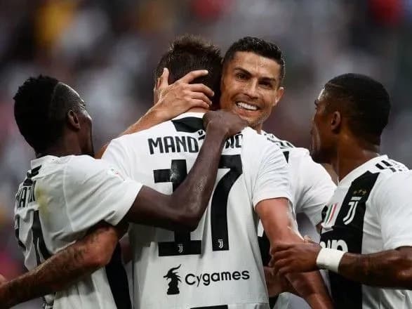 "Ювентус" обыграл "Лацио" в одном из центральных поединков тура Серии А