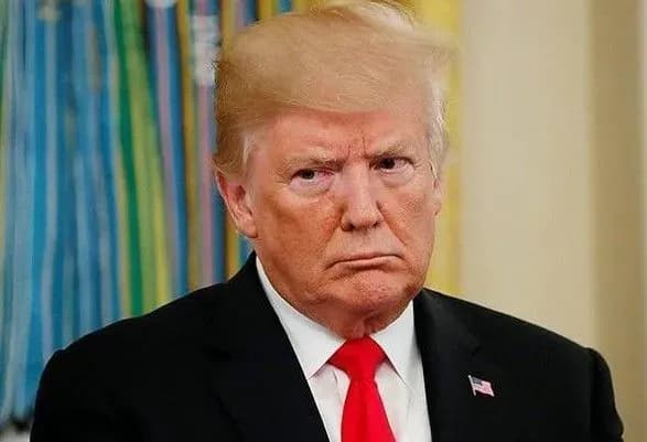 Трампа не запросили на похорон сенатора Маккейна