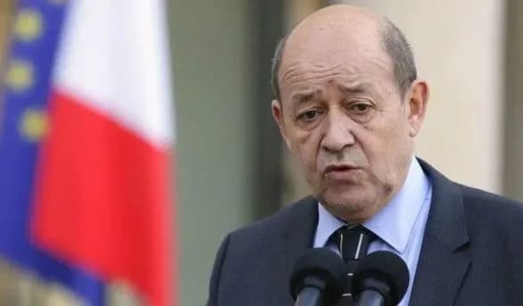 Франция и Германия подготовят инициативу по мигрантам к саммиту ЕС в Зальцбурге