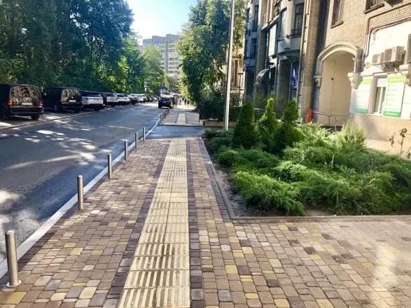 Працівники “Київавтодору” за два місяці провели капремонт шляхопроводу на вул.Кирилівській - КМДА