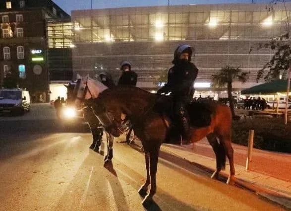 Щонайменше 11 людей постраждали під час демонстрацій в німецькому Хемніці