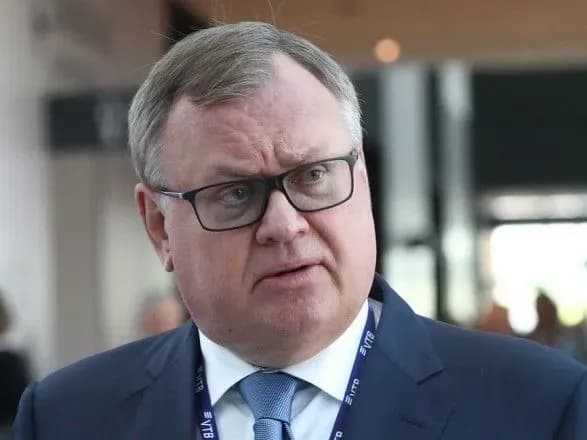 Голова російського держбанку вибачився перед колишнім главою МЗС Великої Британії