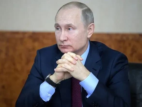 У Кремлі прокоментували слова Макрона про бажання Путіна зруйнувати ЄС