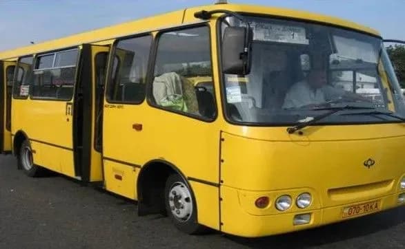 Фатальна сварка у київській маршрутці: від стусана опонента впав і помер пасажир