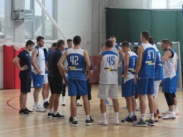 Збірна України з Ленем і Михайлюком провела відкрите тренування