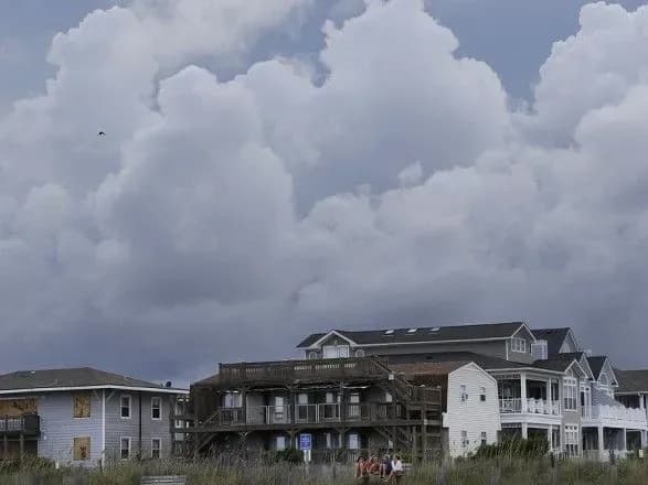 МОЗ США ввів режим надзвичайного стану в двох штатах через ураган "Флоренс"