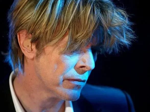 Перший запис Девіда Боуї продали на аукціоні майже за 40 тисяч фунтів