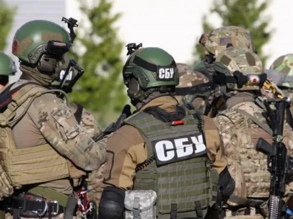 СБУ зупинила незаконне видобування будівельної глини під Полтавою