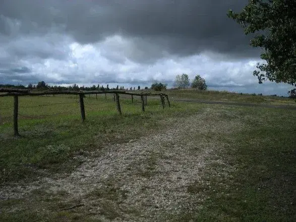 На Житомирщині у людей примусово відбирають землю