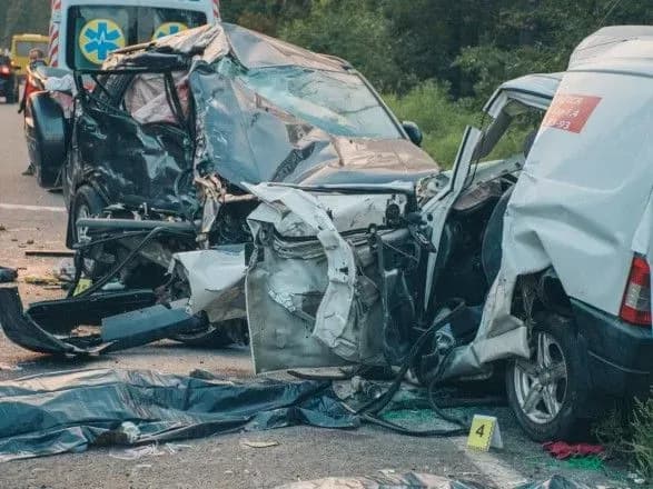 Винуватцю ДТП із загибеллю чотирьох осіб на Ірпінській трасі оголосили підозру