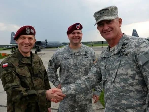 У США назвали пропозицію Польщі платити за американський військовий контингент нормальною практикою