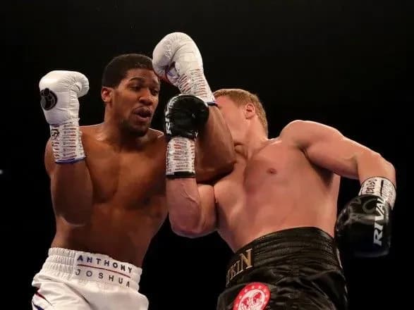 Чемпіон світу Джошуа нокдауном переміг Повєткіна