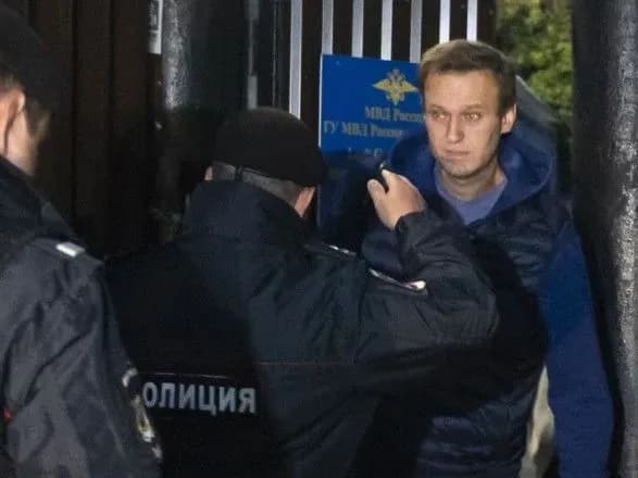 Навального в РФ затримали відразу після виходу з-під арешту