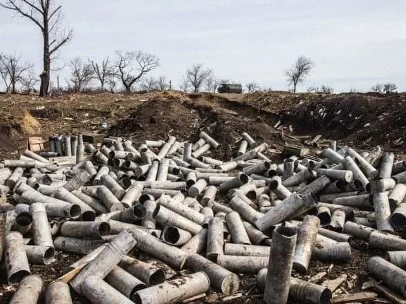 Президент: по консервативным подсчетам ООН на Донбассе погибли 10 тысяч и ранены 25 тысяч человек