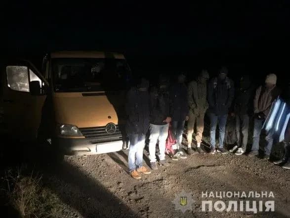 На Закарпатье поймали восьмерых нелегалов и их проводников