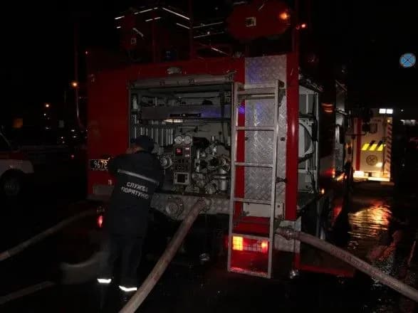 Масштабна пожежа сталася на Мінському ринку у столиці