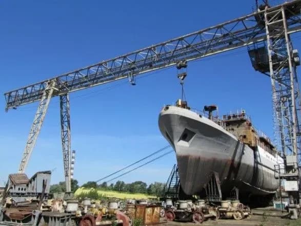 Порошенко розповів, чому продає “Кузню на Рибальському”