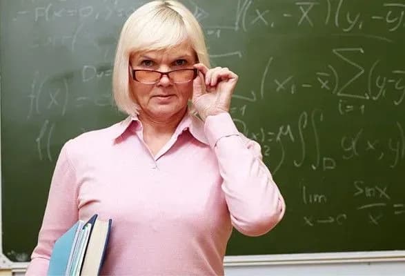 Зарплати вчителів в Україні: на що розраховувати у 2019 році