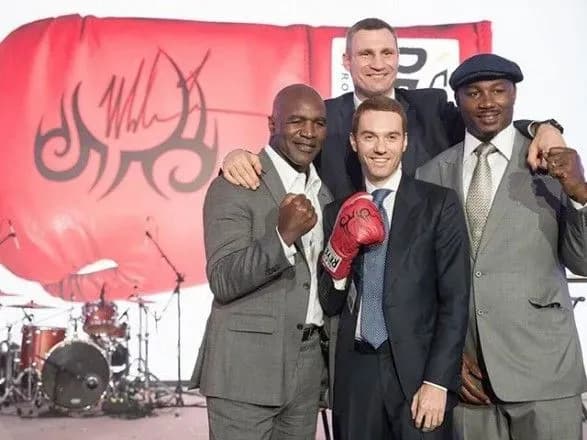 Кличко: на конгресі WBC ми зібрали 200 тисяч доларів на облаштування боксерського залу в Маріуполі