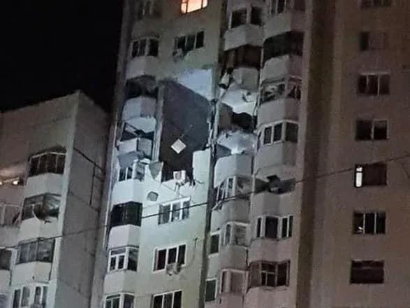 У багатоповерховому будинку в Кишиневі стався потужний вибух