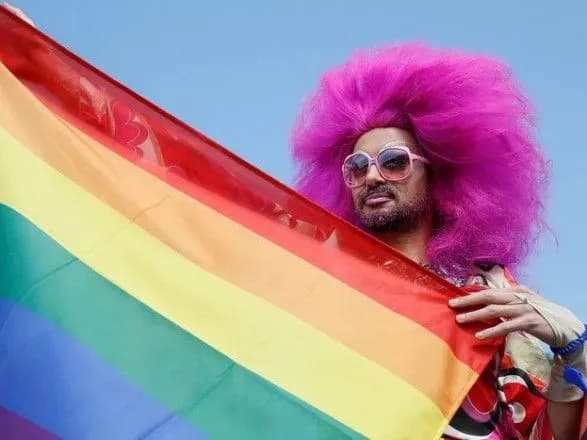 У Румунії розпочався референдум щодо одностатевих шлюбів