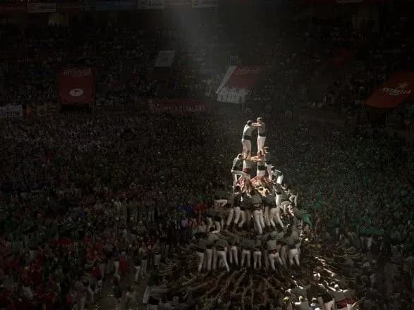 В Іспанії пройшов традиційний конкурс будування велетенських веж з людей