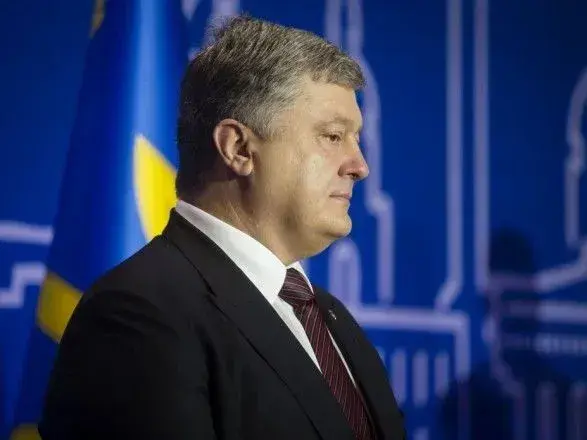Порошенко розповів, коли подасть кандидатуру 17-го члена ЦВК
