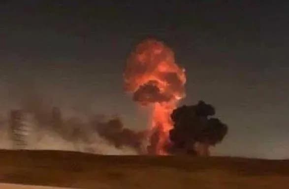 Пожежею на арсеналі охоплено п'ять сховищ - Генштаб