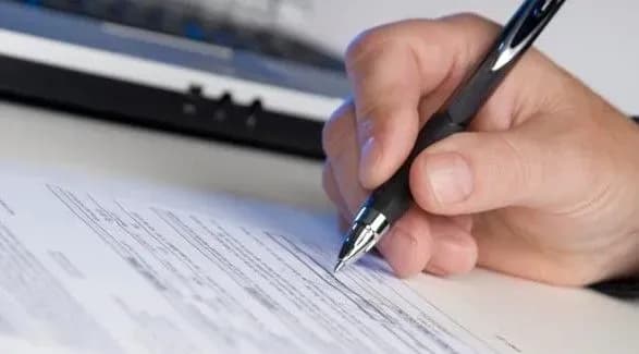 На Львівщині депутата засудили за службове підроблення