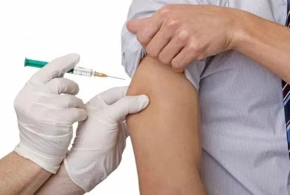 Вакцин від грипу в Україні вистачить до середини грудня