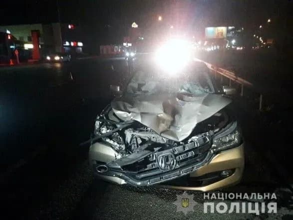 У Києві легковик на смерть збив двох чоловіків