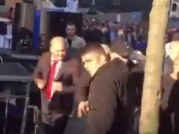 "Фекальный инцидент" под Радой: полиция опрашивает двух мужчин