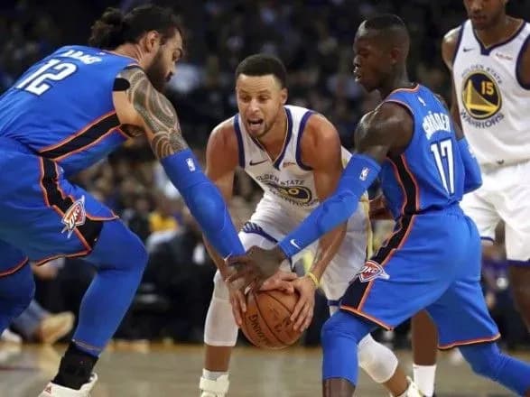 "Голден Стейт" отримали чемпіонські персні та з перемоги почали захист титулу в НБА