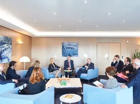 Омбудсмен предложила изменить формат переговоров по политзаключенным в РФ