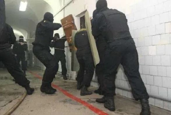 Бунт у СІЗО: завершено розслідування щодо екс-бійців "Торнадо" і тюремників
