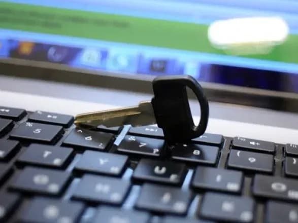 Львів’ян закликали завчасно отримати цифрові підписи