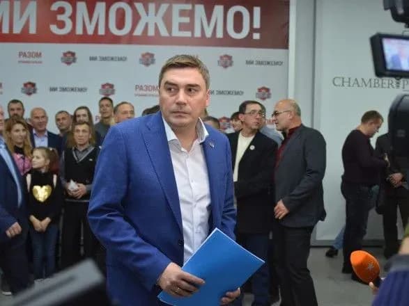 Добродомов іде у Президенти