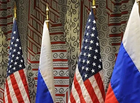 Пєсков розкрив подробиці зустрічі Путіна і Трампа в Парижі