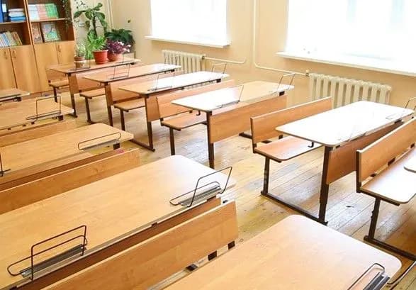 У навчальних закладах Харкова планують встановити тривожну кнопку