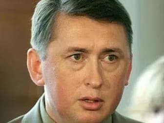 Суд отменил арест всех транспортных средств Мельниченко